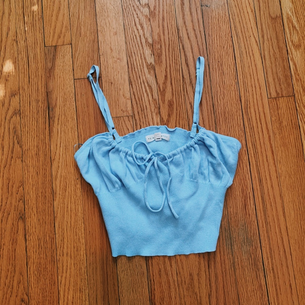 Light blue tank top crop top